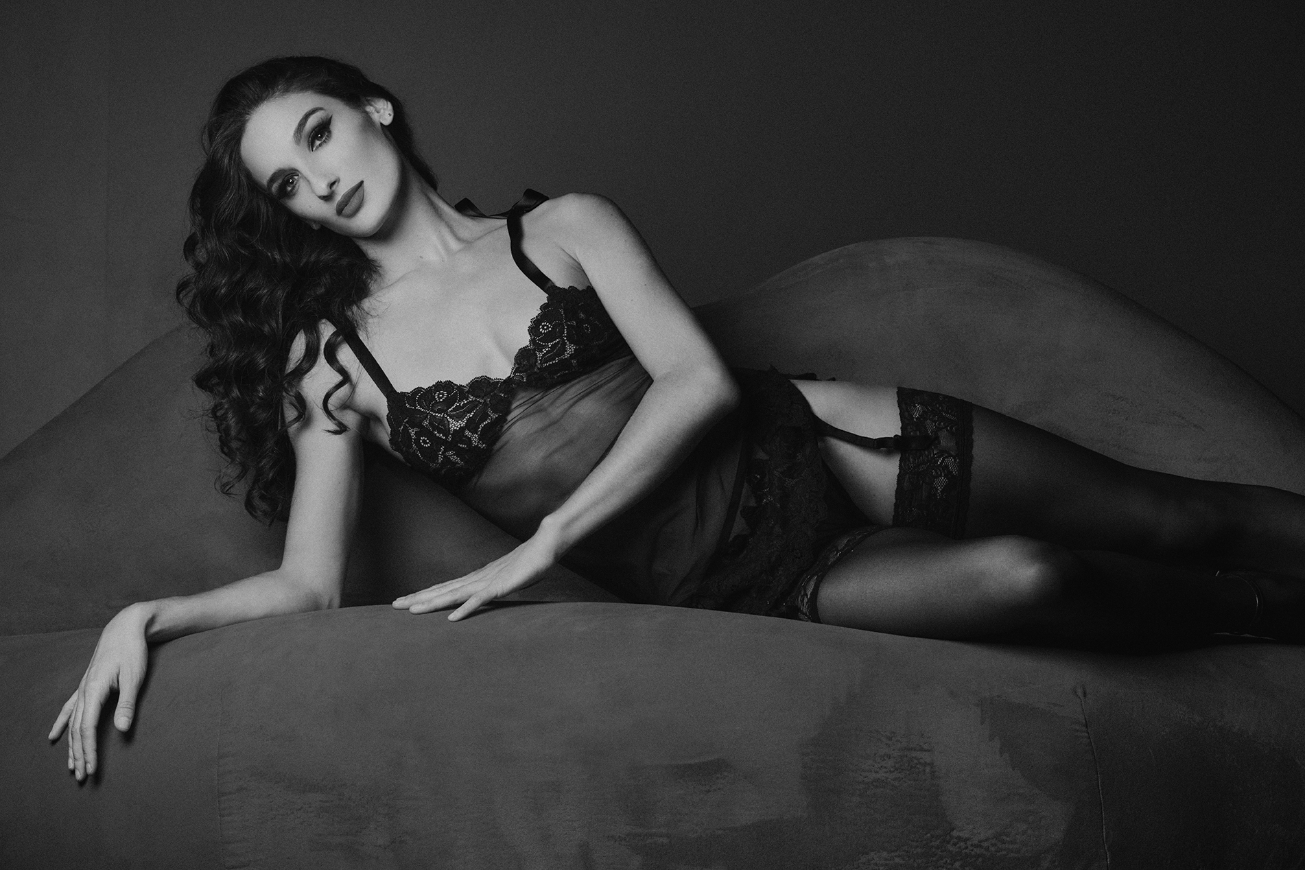 Danseuse Pia Petit Pas by Paul Morel